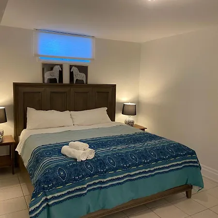 Yorkmills And Bayview !C Spacious Modern Private Bdr With Shared Bathroom